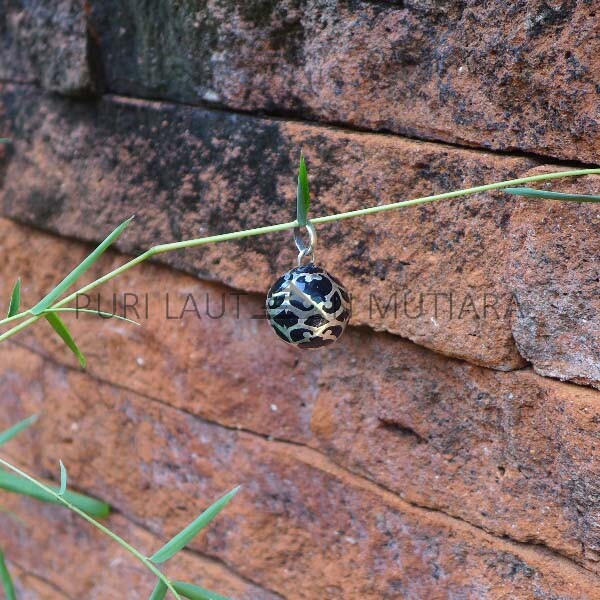 NY-DB002-E-Resin Chime Ball