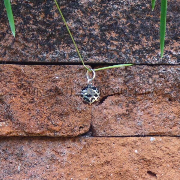 NY-DB002-E-Resin Chime Ball