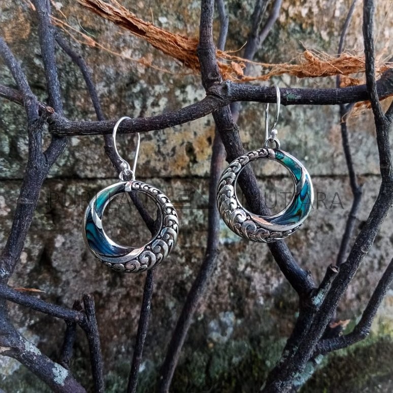 NY-ER129-Silver Round Ornate Earring With Abalone