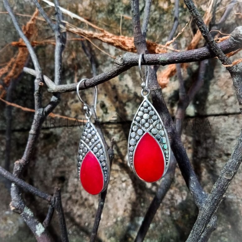 NY-ER132-Silver Drop Earring With Coral