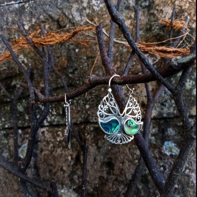 NY-ER147-Silver Hoop Earring With Abalone 