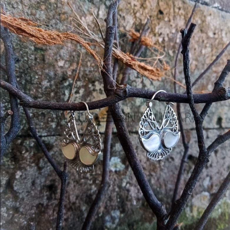 NY-ER147-Silver Hoop Earring With MOP