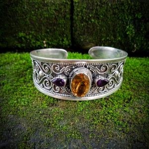 KH-GK002-Cuff Bracelet With Gemstone