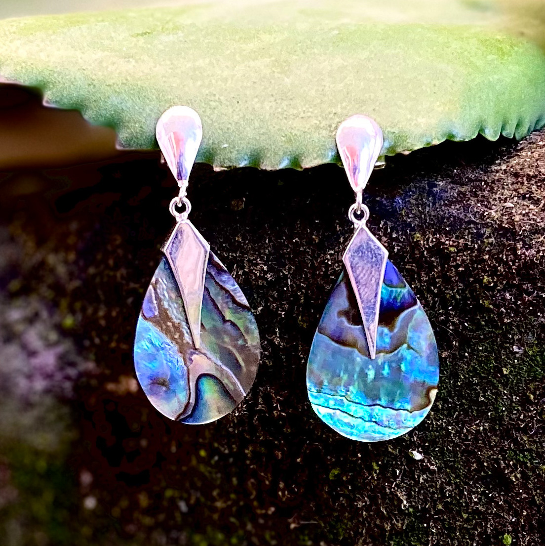 NY-ER162-Silver Dangling Earring With Abalone