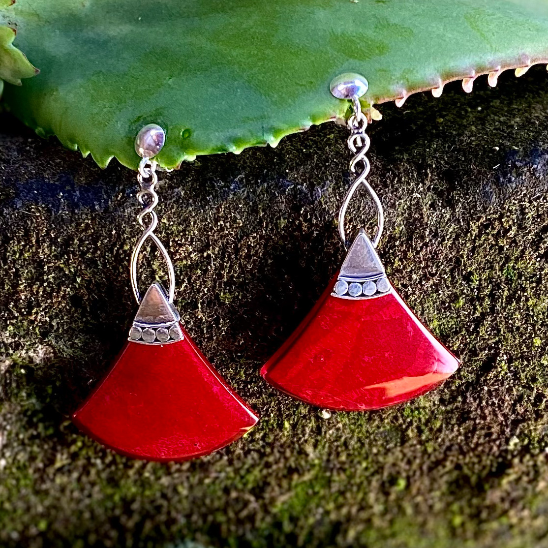 NY-ER165-Silver Dangling Earring With Coral