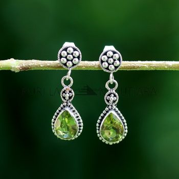 IER009-Classic Sterling Silver Earrings with Teardrop Gemstones