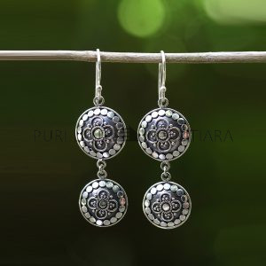 IER017-Double Disc Sterling Silver Dangle Earrings With Floral Motif