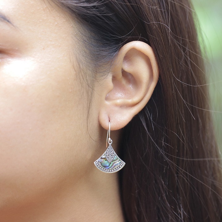 IER025 Cute Handcrafted Sterling Silver Abalone Shell Fan Earrings