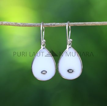 IER035-Sterling Silver Filigree Teardrop Earrings with Mother Of Pearl