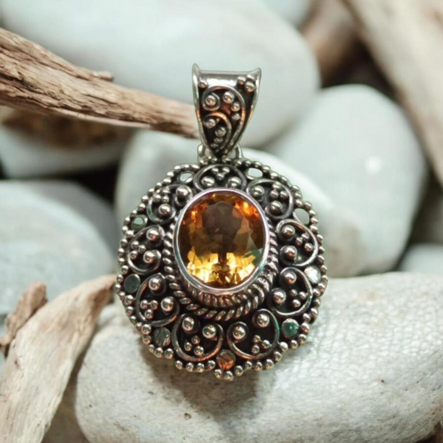 PD19007-Gemstone Pendant Oval Bali Ornate Design