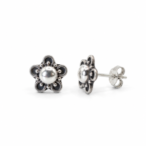 ES351-Silver Flower Stud