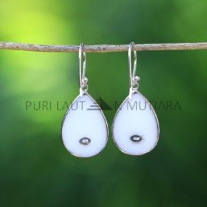 IER035-Sterling Silver Filigree Teardrop Earrings with Mother Of Pearl