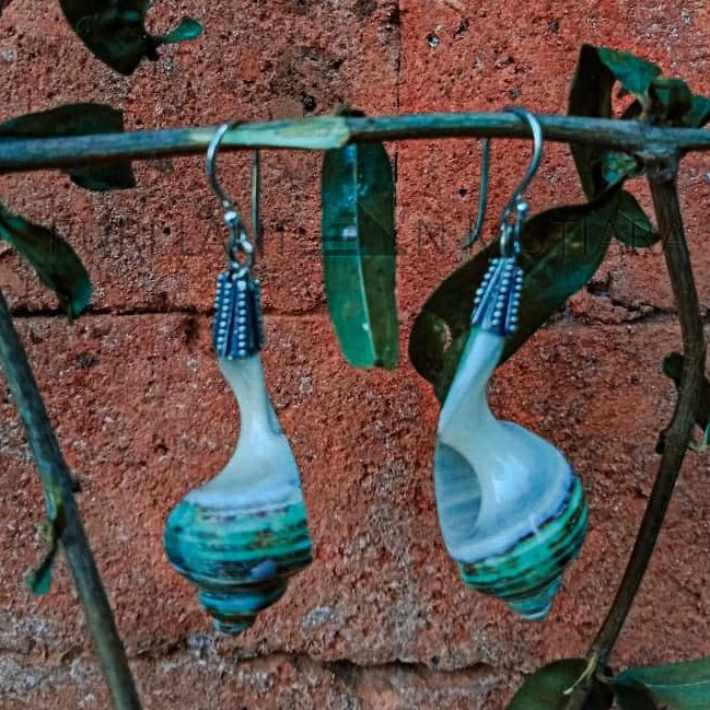 KA-ER018-Raw Shell Earring