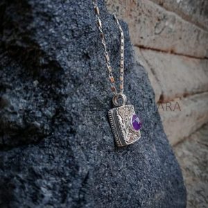 NY-BP007-Box Pendant With Gemstone