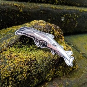 NY-BT011-Dolphin Brooch