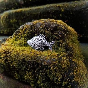 NY-BT013-Small Fish Brooch