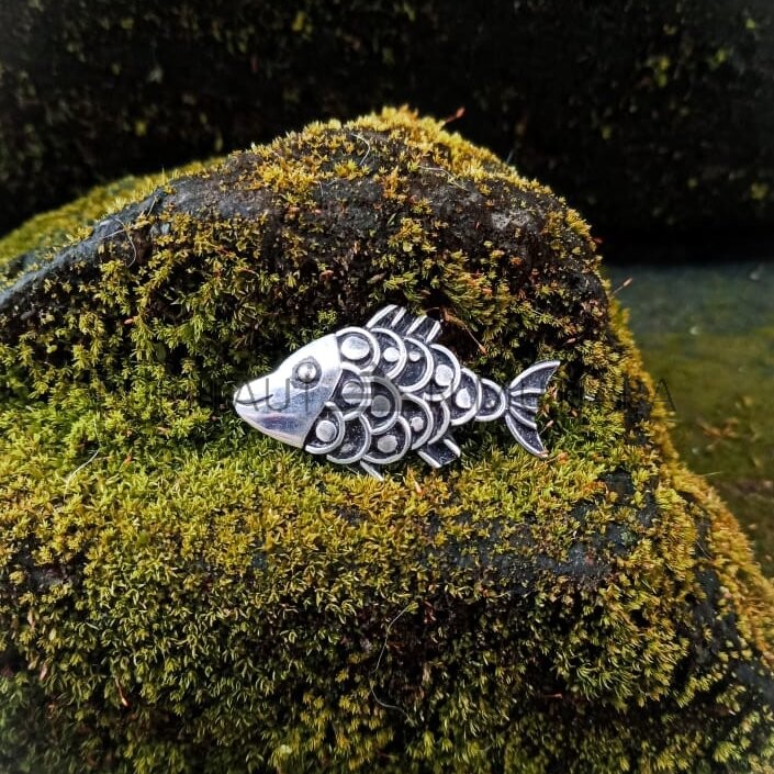 NY-BT013-Small Fish Brooch