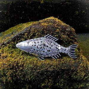 NY-BT015-Big Fish Brooch