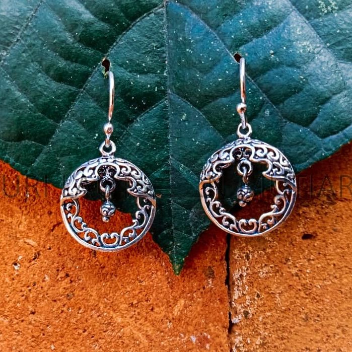 NY-ER008-Round Bali Ornate Earrings With Beads