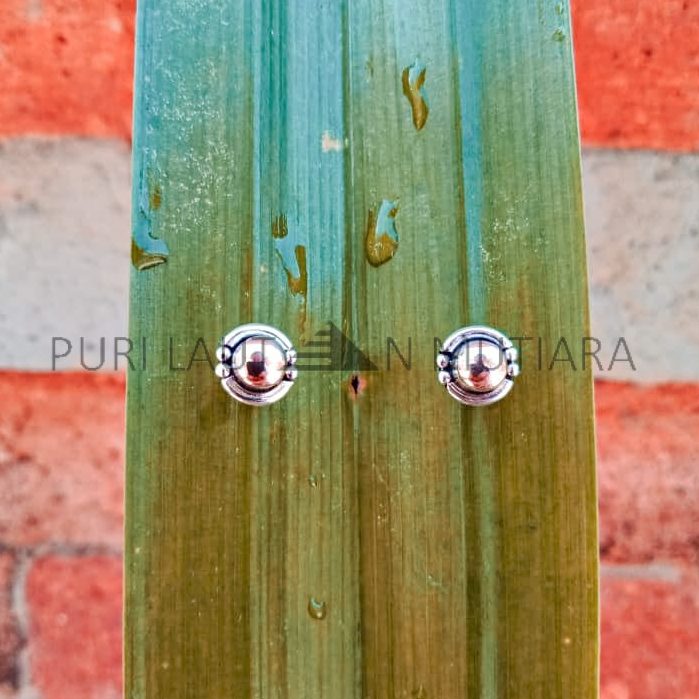 NY-ER047-Bali Gold And Silver Stud