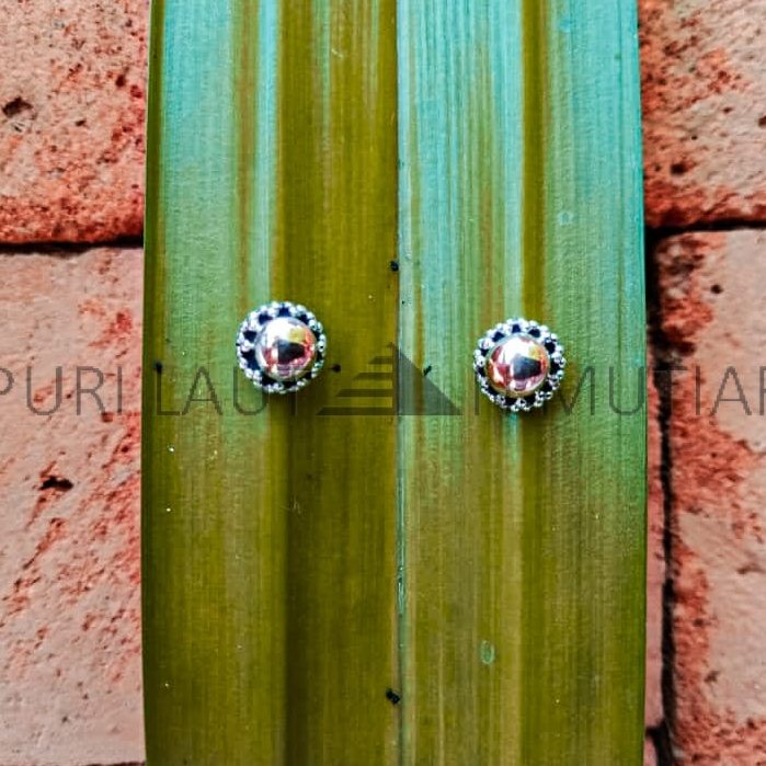 NY-ER048-Bali Gold And Silver Stud