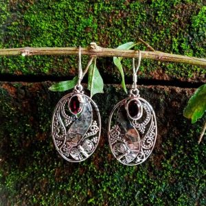 NY-ER063-Hammered Silver Granulation With Gems