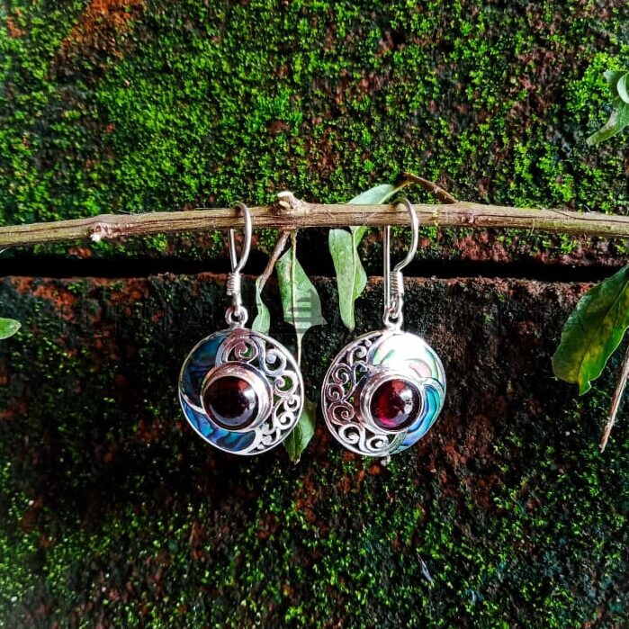 NY-ER067-Round Earringa With Abalone And Gemstone