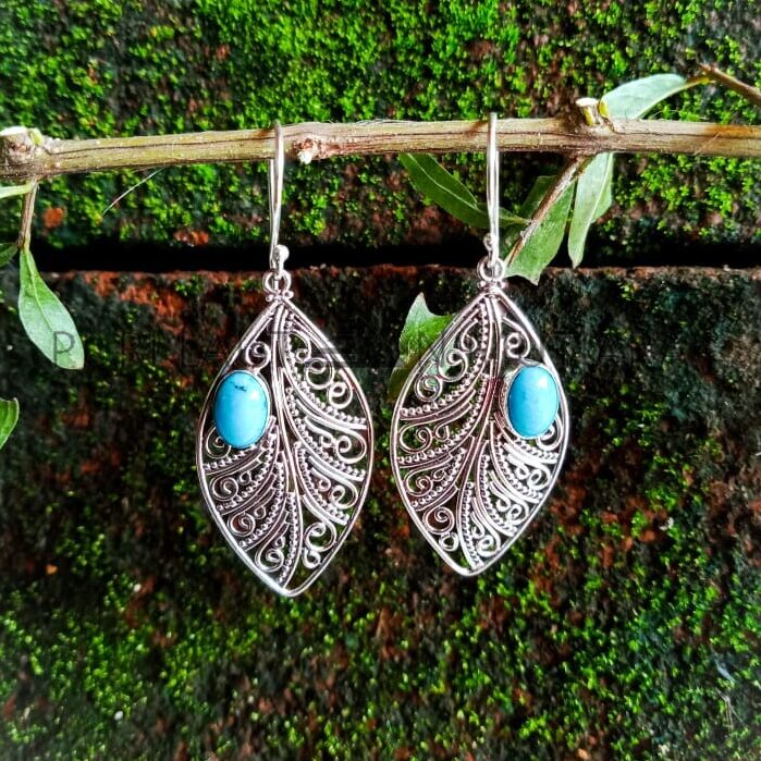 NY-ER077-Marquee Shape Filigree With Gemstone