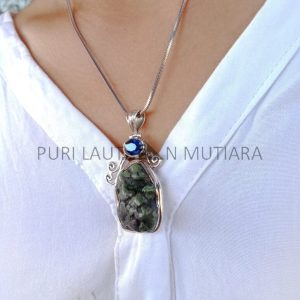 NY-PD032-Silver Large Freeform Gemstone Pendant