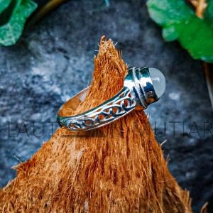 NY-R005-Celtic Band Double Bezel