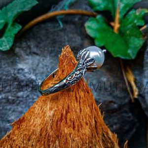 NY-R016-Pearl Ring Spesial Petal Setting