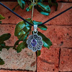 PD19006-Gemstone Pendant Oval Bali Ornate Design
