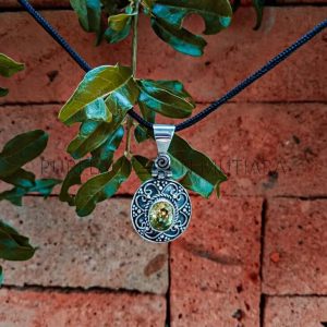 PD19009-Gemstone Pendant Oval Bali Ornate Design