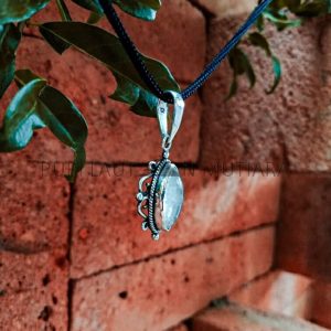 PD19013-Gemstone Pendant Marquise Bali Ornate Design