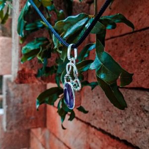 PD19014-Gemstone Pendant Oval With Wire Design