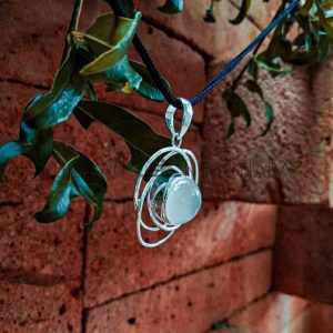 PD19016-Gemstone Pendant Round With Wire Design