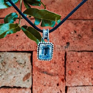 PD19017-Blue Topaz Pendant Octagonal Bali Design