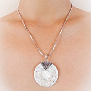 PL-PD001-Silver Pendant Bali Design With Hulun Shell