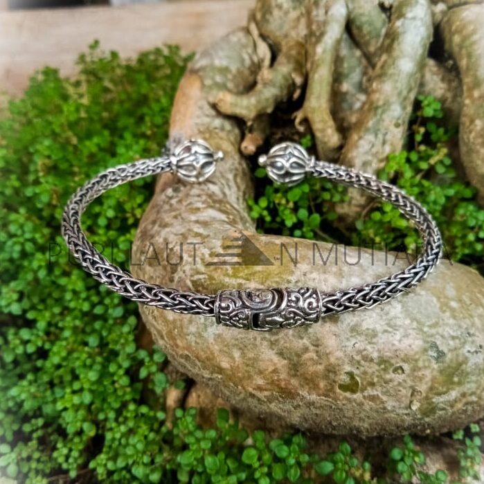 PLM-CFB005-Hinged Cuff Bracelet