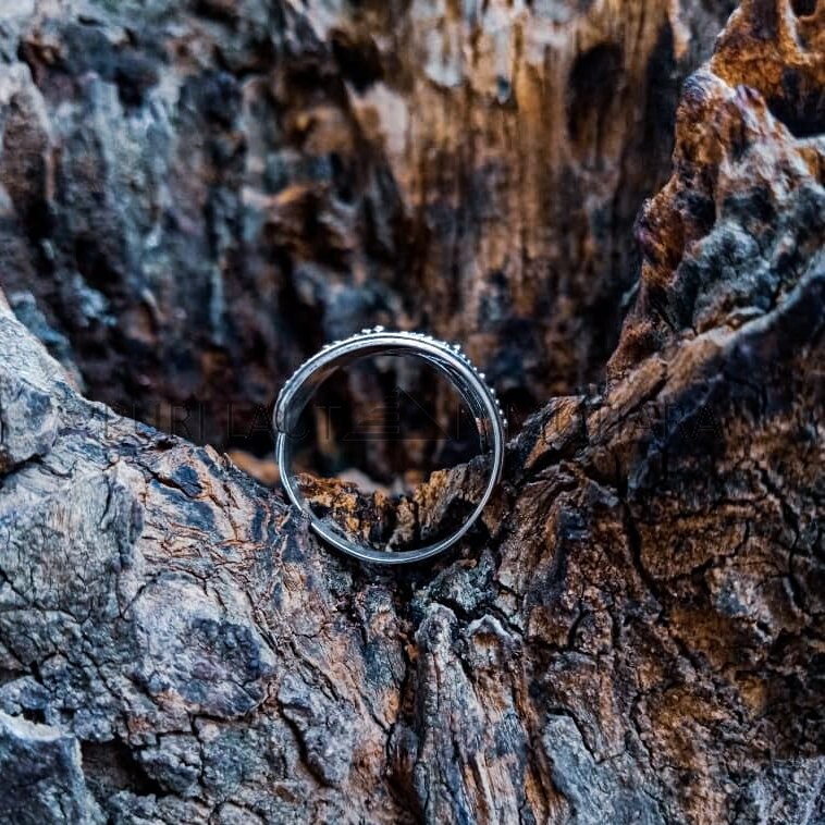 R19009-Fancy Band Ring Bali Granulation Design