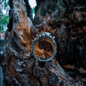 R19010-Gemstone Ring Wire And Granulation Design