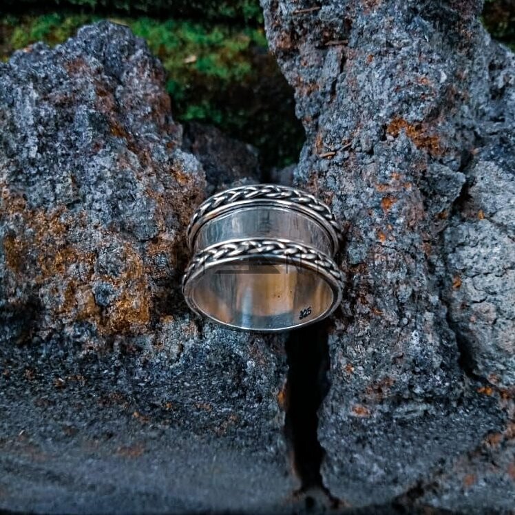R19013-Wide Band Ring Bali Rope Design