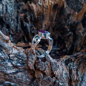 SR001-Large Amethyst Fancy Band Design
